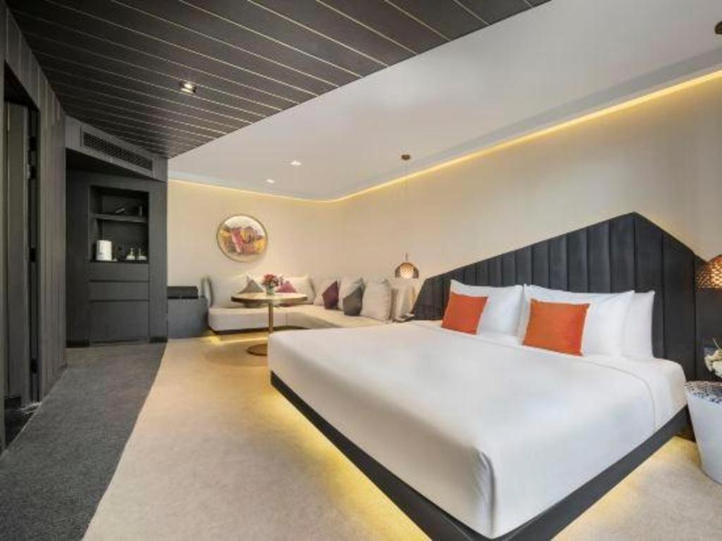 Blossom House Houhai